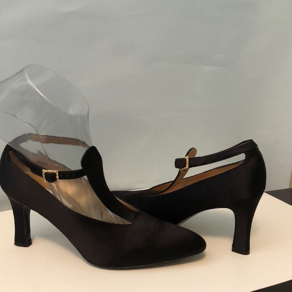 DIEGO DELLA VALLE SATIN BLACK SHOES